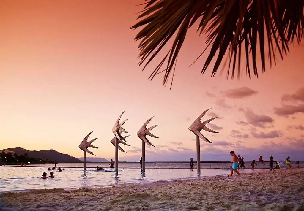 Coral Tree Inn Cairns 3*,  Australia